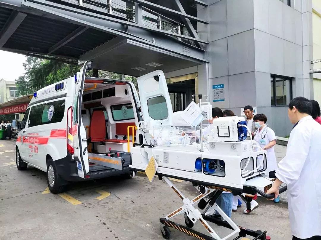 容城县长短途救护车转院
